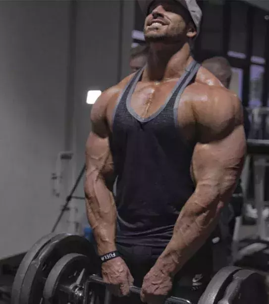 Bradley Martyn. Snapchat : bradleymartyn