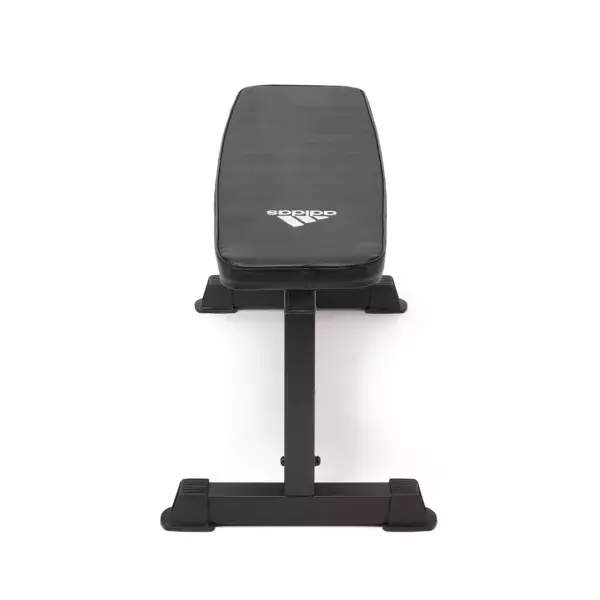 Le banc de musculation Adidas noir de base est inamovible. Il est idéal pour les débutants. Prix : 69 euros au lieu de 88.