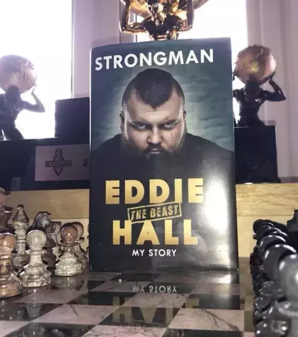 Strongman : My Story - Eddie Hall (uniquement en anglais)