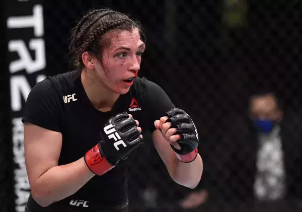 Montana De La Rosa après son combat face à Mayra Bueno Silva 