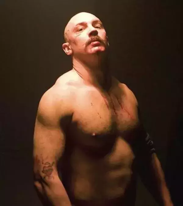 son rôle dans "Bronson", dur à cuire